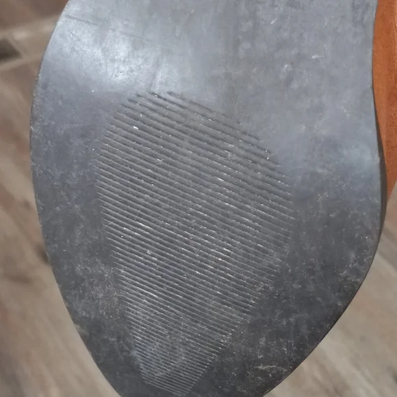 Beautiful Hand Crafted floral Western Boots - Picture 9 of 13